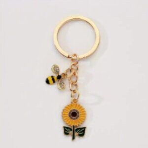⭐NWT Bee & Sunflower Bag Charm Keychain